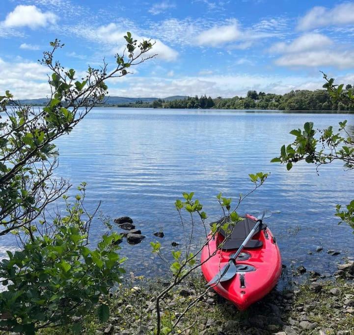 Private Apartment One On Lough Corrib, Oughterard Galway Exterior foto